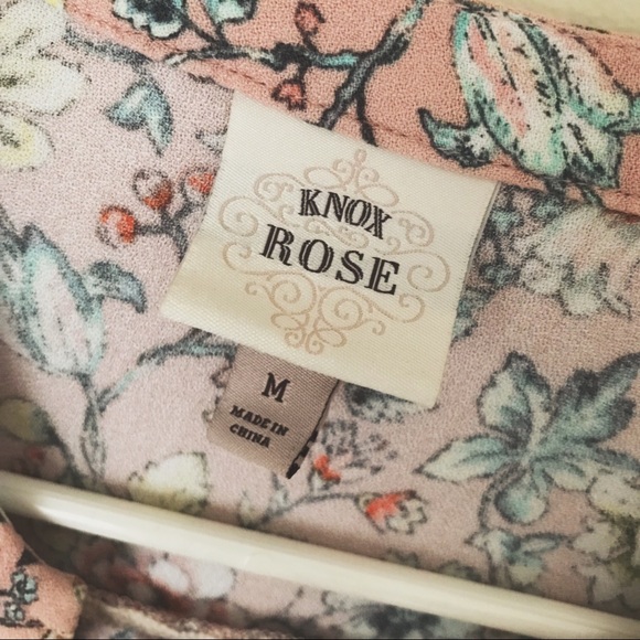 💐 Elegant Floral Boho Tunic - Picture 3 of 3